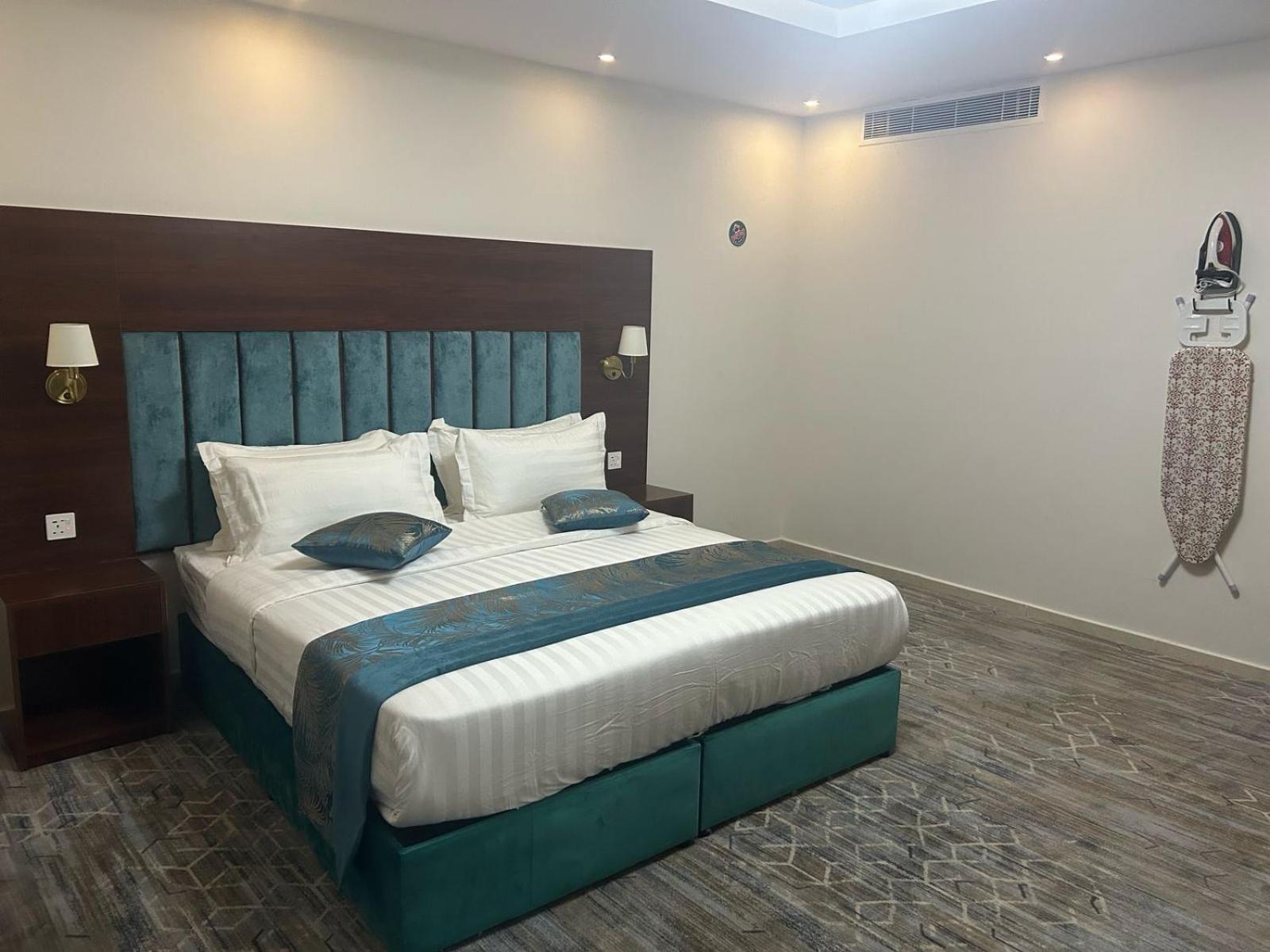 Aparthotel الجوهرة الاولى للشقق المخدومة