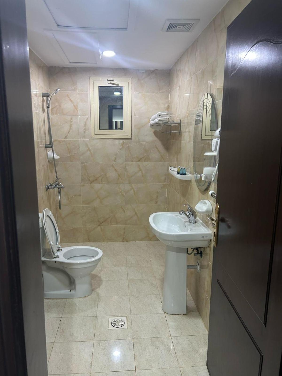 الجوهرة الاولى للشقق المخدومة Aparthotel Jeddah